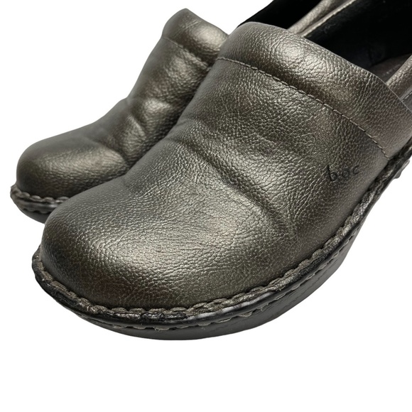 BOC BORN CONCEPT Pewter Clogs Faux Vegan Leather Comfort Shoes Metallic sz 7.5 - Picture 9 of 16